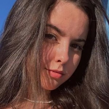 Thais Silva pornographic actress gallery