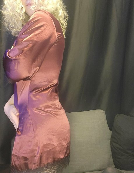 roseyccomplexion model naked pics