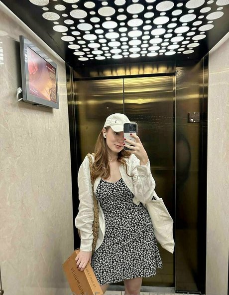 mature blonde onlyfans art xxx pictures