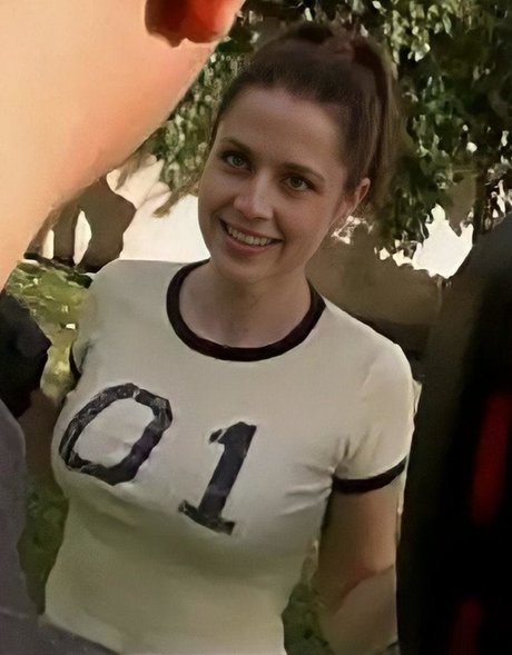 Jenna Fischer model high quality img