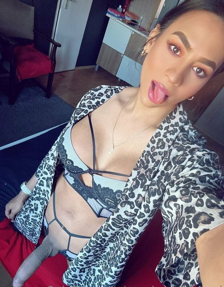 Pocahontas24real star pornographic image