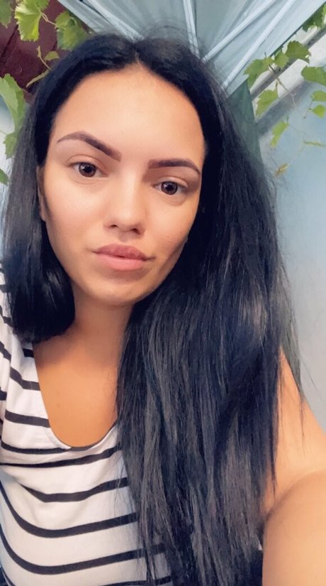 stars onlyfans top pic