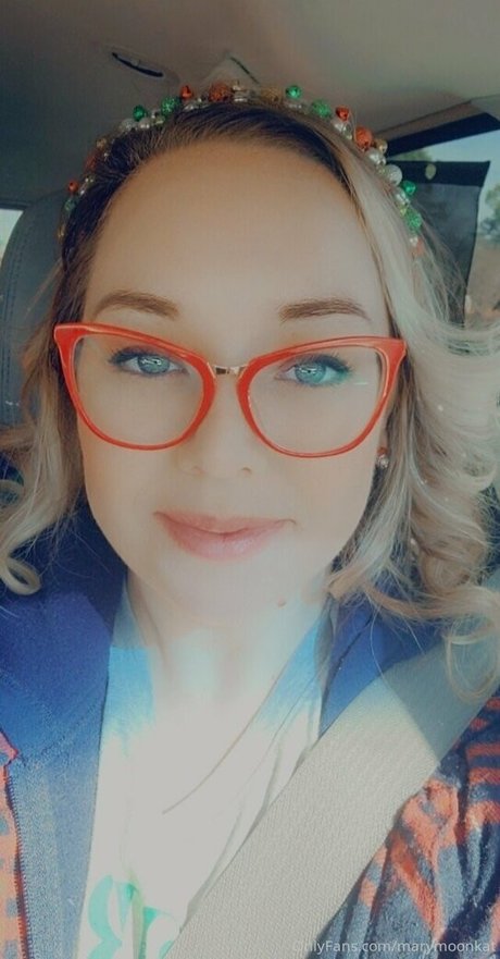 marymoonkat pornographic model pics