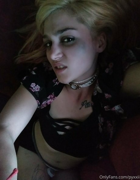 pyxxii porn actress pics