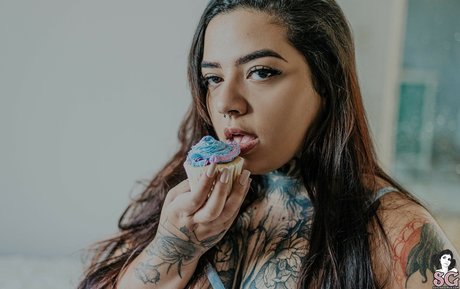 Satturne pornstar beautiful img