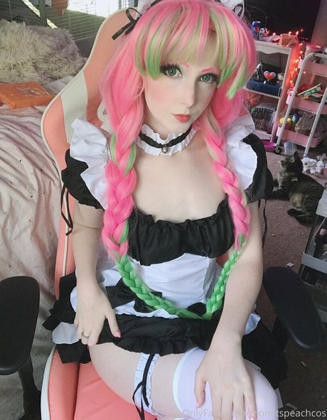 Honeybunnycos top profile image