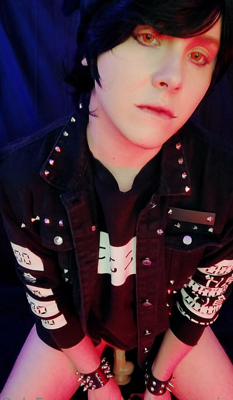 phantompromise model exclusive photo
