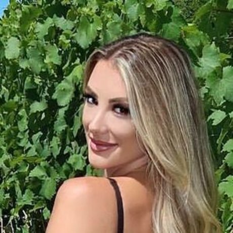 Savannahjean14 pornstar beautiful pics