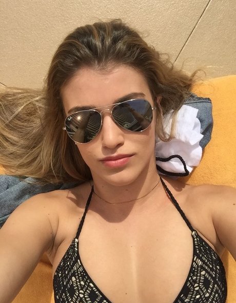 Amy Willerton star hot pic