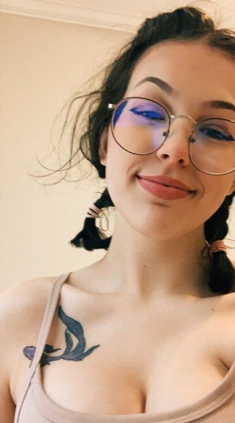lips onlyfans beautiful porn img