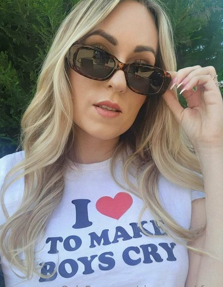 curvy naked onlyfans hot porn images
