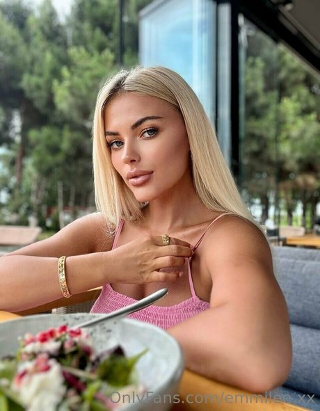 emmilee xx pornstar xxx image