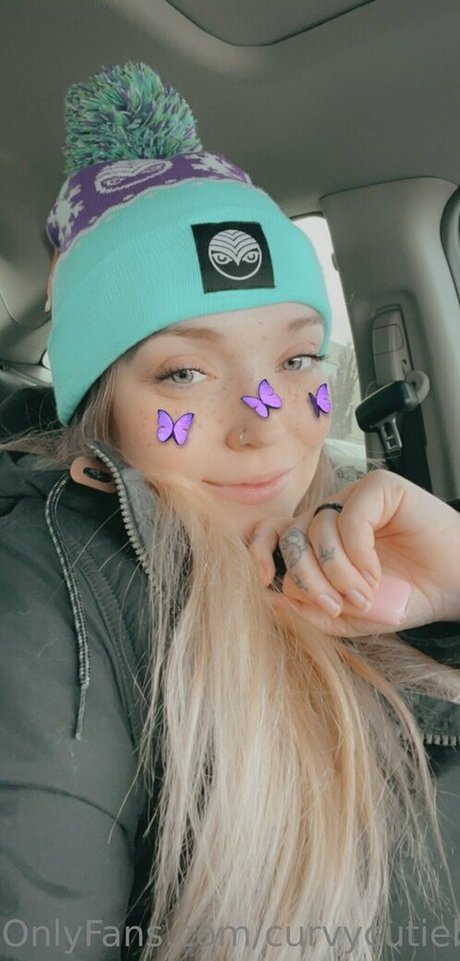 curvycutiexo star art pics