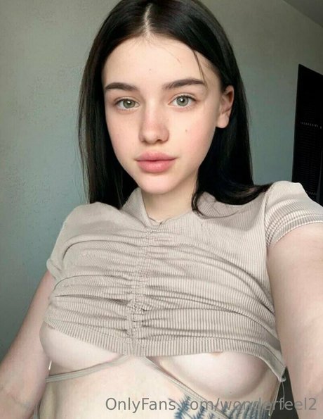 wonderfeel2 best model photos