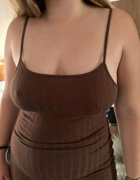 Molly Archer profile image