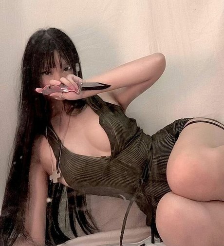 xji3lan pornstar nude photos