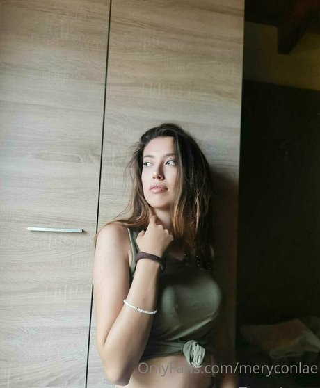 meryconlae star nude galleries