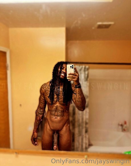 jayswingin naked model pic