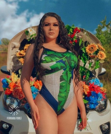 Luma Couttinho star pornographic pics