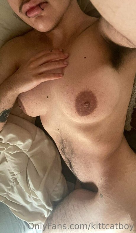 kittcatboy exclusive model image