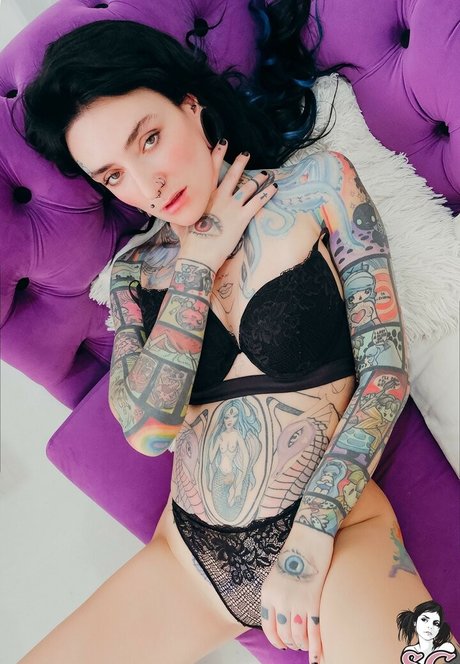 Lublue pretty pornstar photo