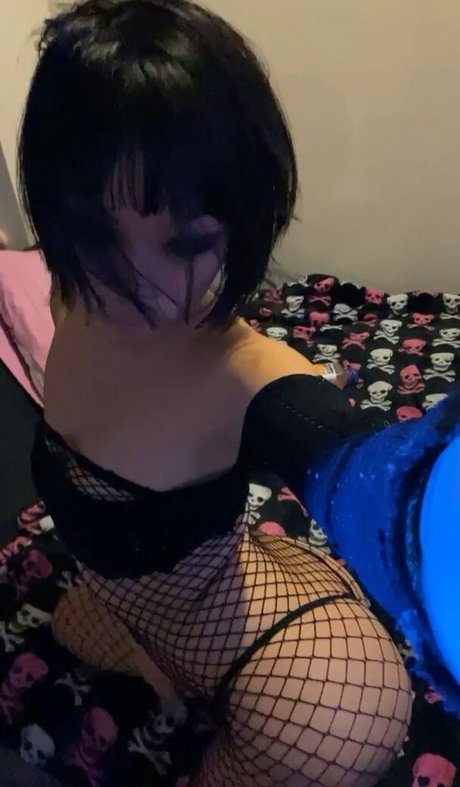 Vile922 model pornographic image