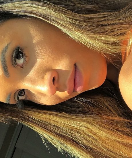 Cassia Fernandez sex star image