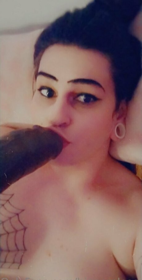 biggerplease profile image