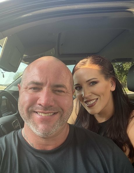 hotwife brookeblaze star erotic photo