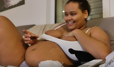 fattypotchi model xxx images