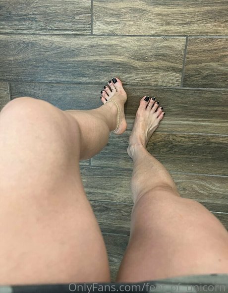 feet of unicorn model pornographic galleries