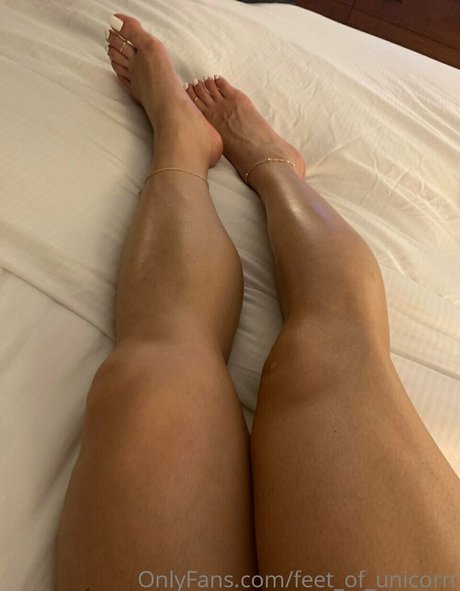 feet of unicorn pornographic actress pictures
