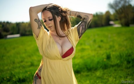 danikix star sexy galleries