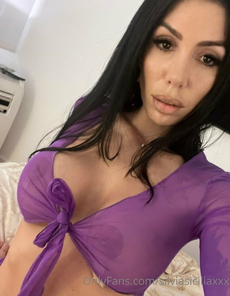silviasiciliaxxx pornographic actress photo