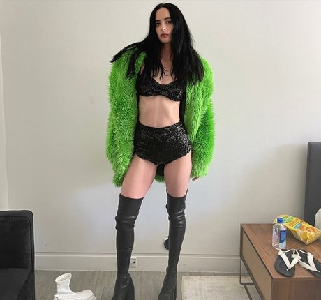 asian solo onlyfans beautiful photos