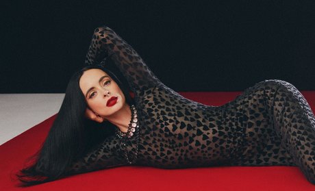 Krysten Ritter adult model picture