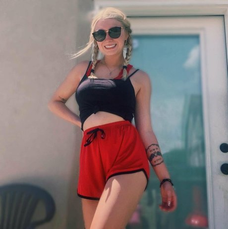 babysaraxoxo pretty pornstar galleries