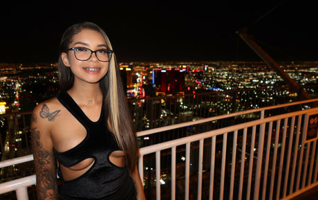 Hannahmarieroyal exclusive model img