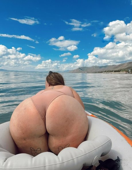 lilyannnnx porn actress image