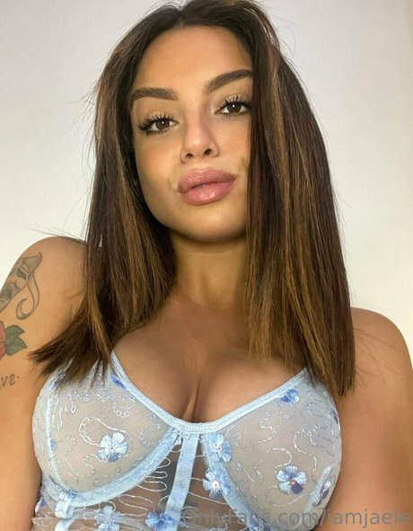 beautiful asian onlyfans art nude archive