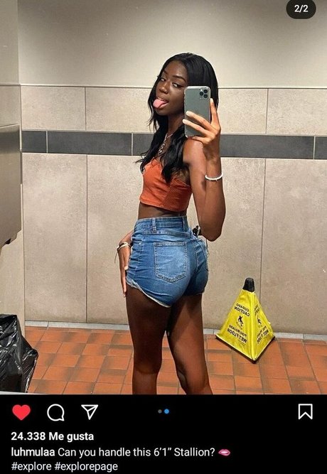 Luhmulaa erotic pornstar pic