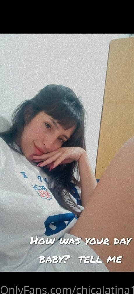 chicalatina11 nudes model archive