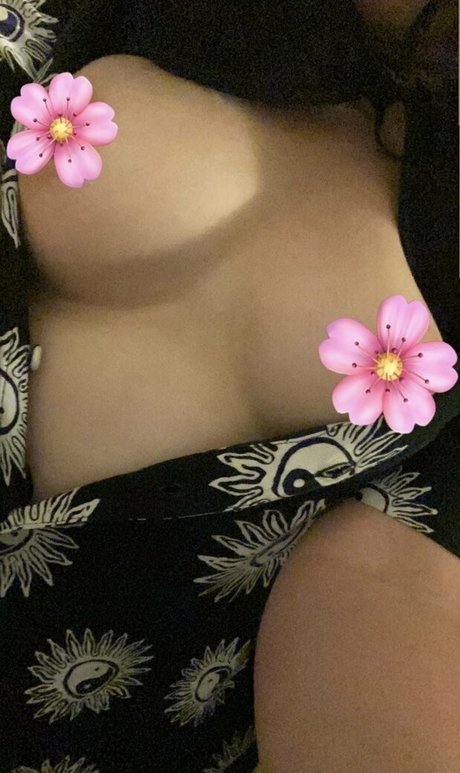 sylevanasfree nude star pics