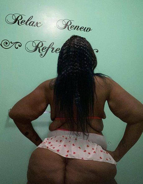 cheekiifemme pornstar nudes photos
