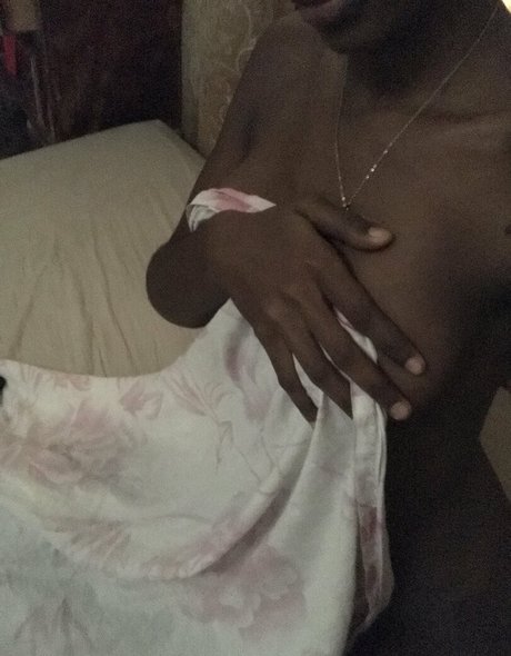 fannyskinny01 model adult image