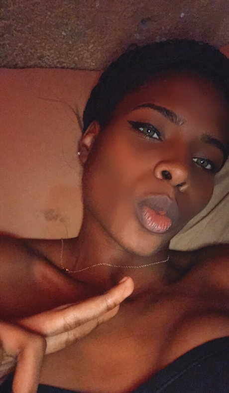 fannyskinny01 star porn pic