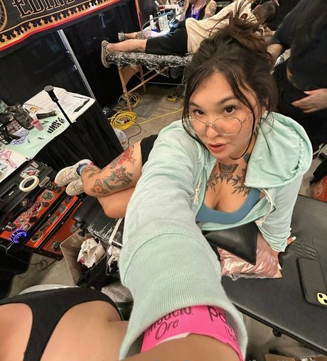 fun4lizzsfw nude pornstar pic
