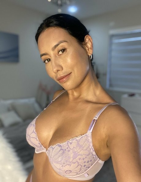 florabellafree nudes star pics