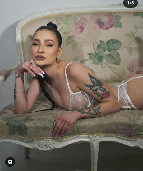 Agata Dziarma nudes model pic