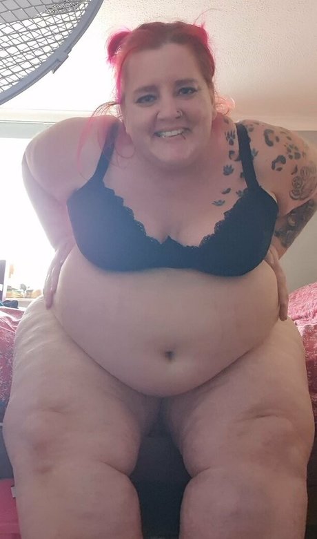 abigailbarrybbw erotic star images